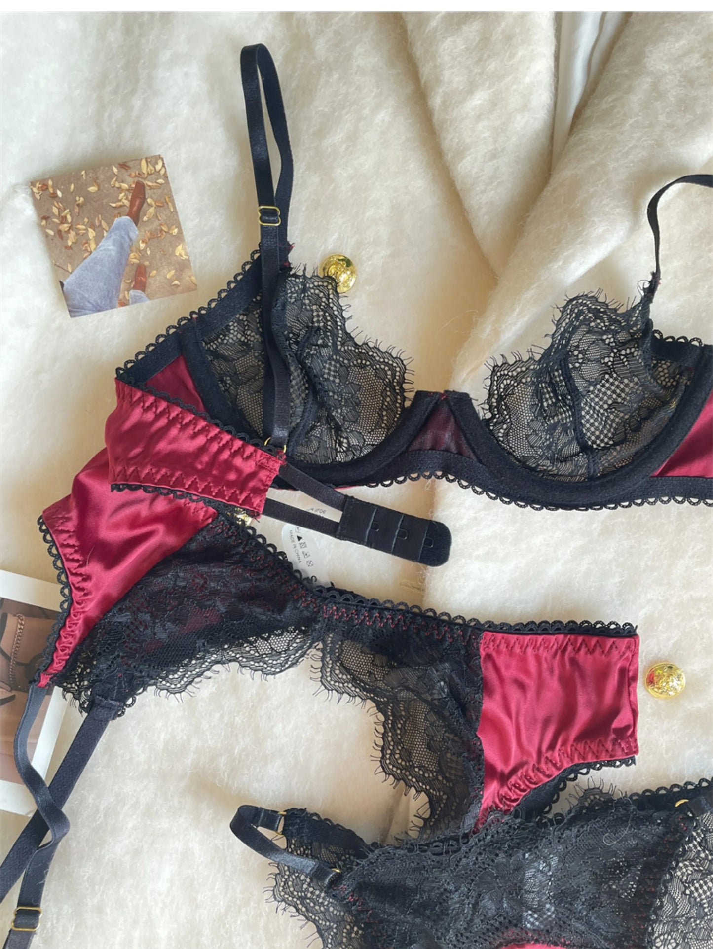 Sexy lace small breasts couple fun lingerie waistband panties three-piece set of red satin steel ring gathered bra