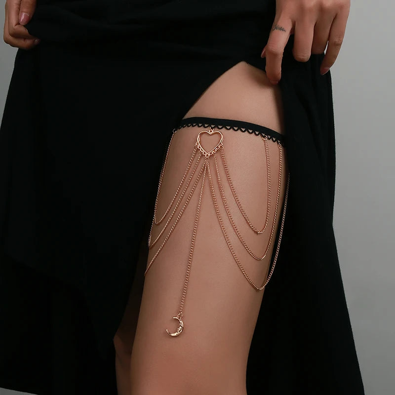 Aihua Trendy Female Red Rose Flower Pendant Leg Chain For Women Body Jewelry Gold Color Multilayer Lingerie Thigh Chain