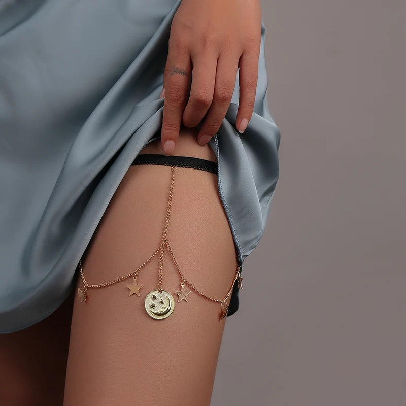 Aihua Trendy Female Red Rose Flower Pendant Leg Chain For Women Body Jewelry Gold Color Multilayer Lingerie Thigh Chain