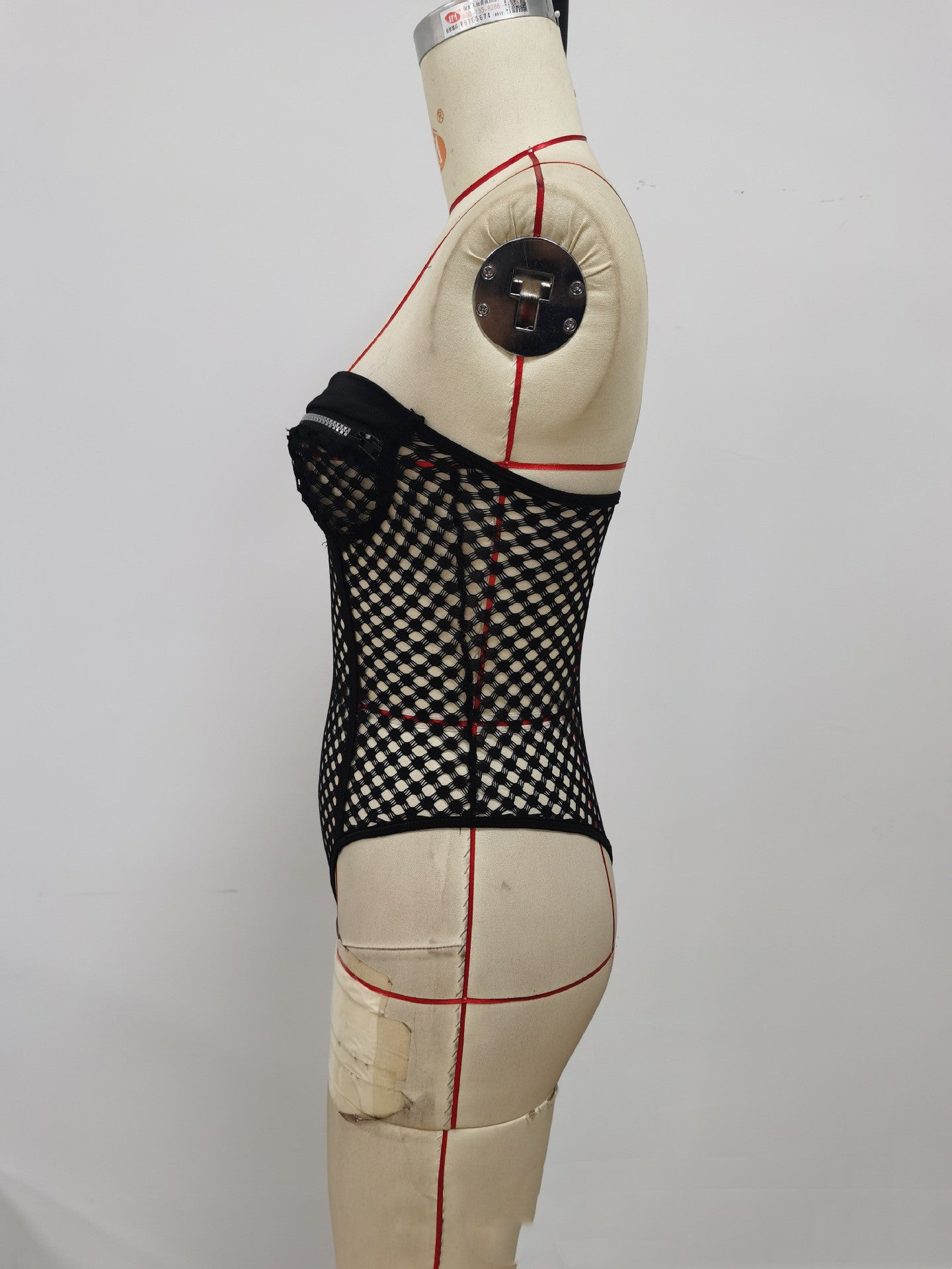 New Style Sexy Lingerie Patent Leather Three-point Suit Gathered To Show Big Breasts